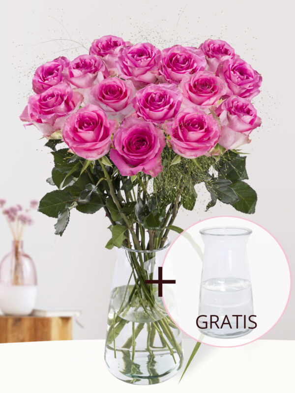 Roze rozenboeket met panicum + glasvaas Aafke - Revival